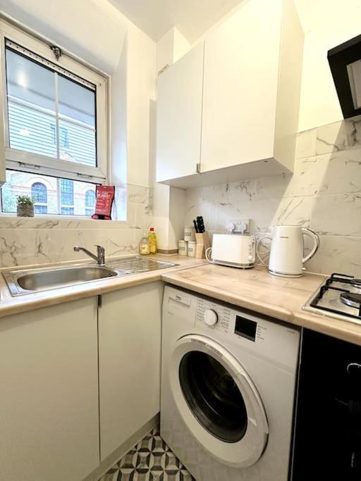 Quirky 3 Bedroom Flat In Shoreditch Лондон Экстерьер фото