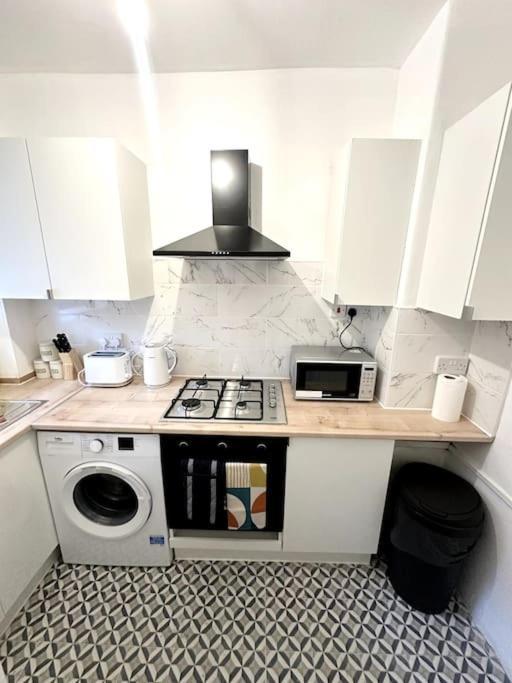 Quirky 3 Bedroom Flat In Shoreditch Лондон Экстерьер фото
