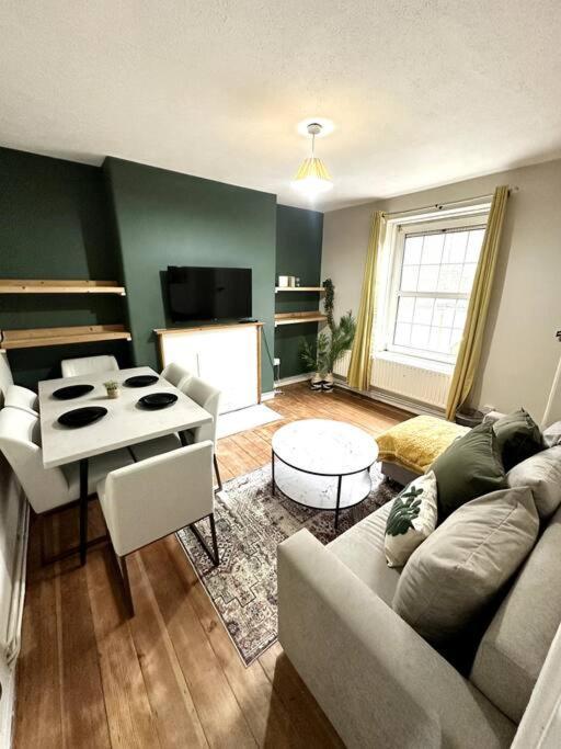 Quirky 3 Bedroom Flat In Shoreditch Лондон Экстерьер фото