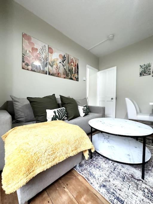 Quirky 3 Bedroom Flat In Shoreditch Лондон Экстерьер фото